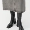 Hedda Uzun Botlar