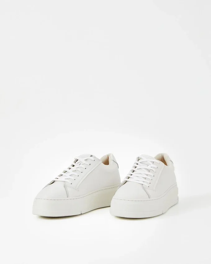 Judy Sneaker