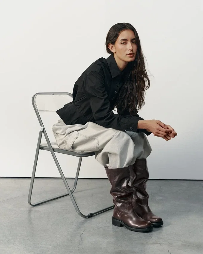 Karlie Uzun Botlar