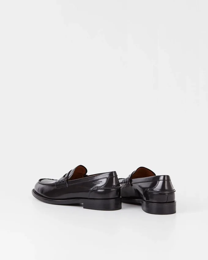 Steven Loaferlar