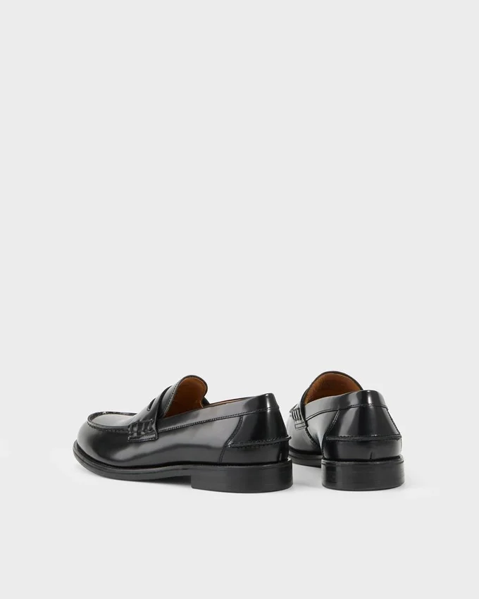 Steven Loaferlar