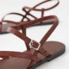 Tia 2.0 Sandaletler